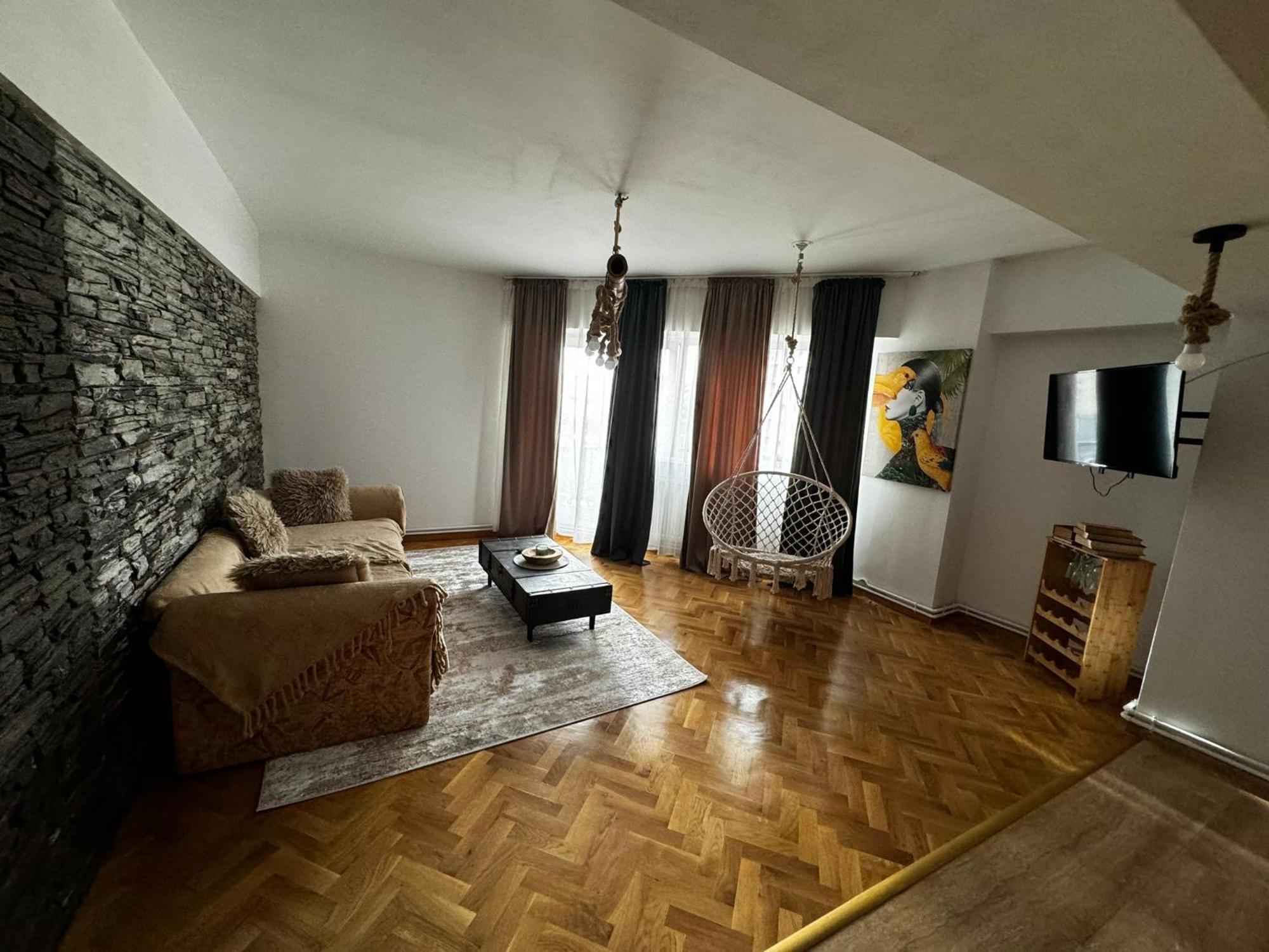 Rosa Apartment